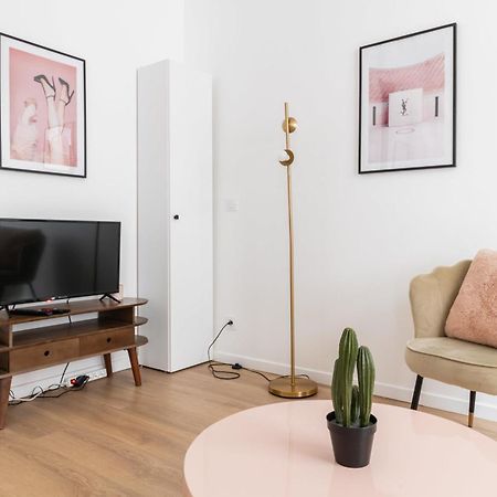 Appartement Luxueux Avec Salle De Bains De Reve 6P Paris Exterior foto