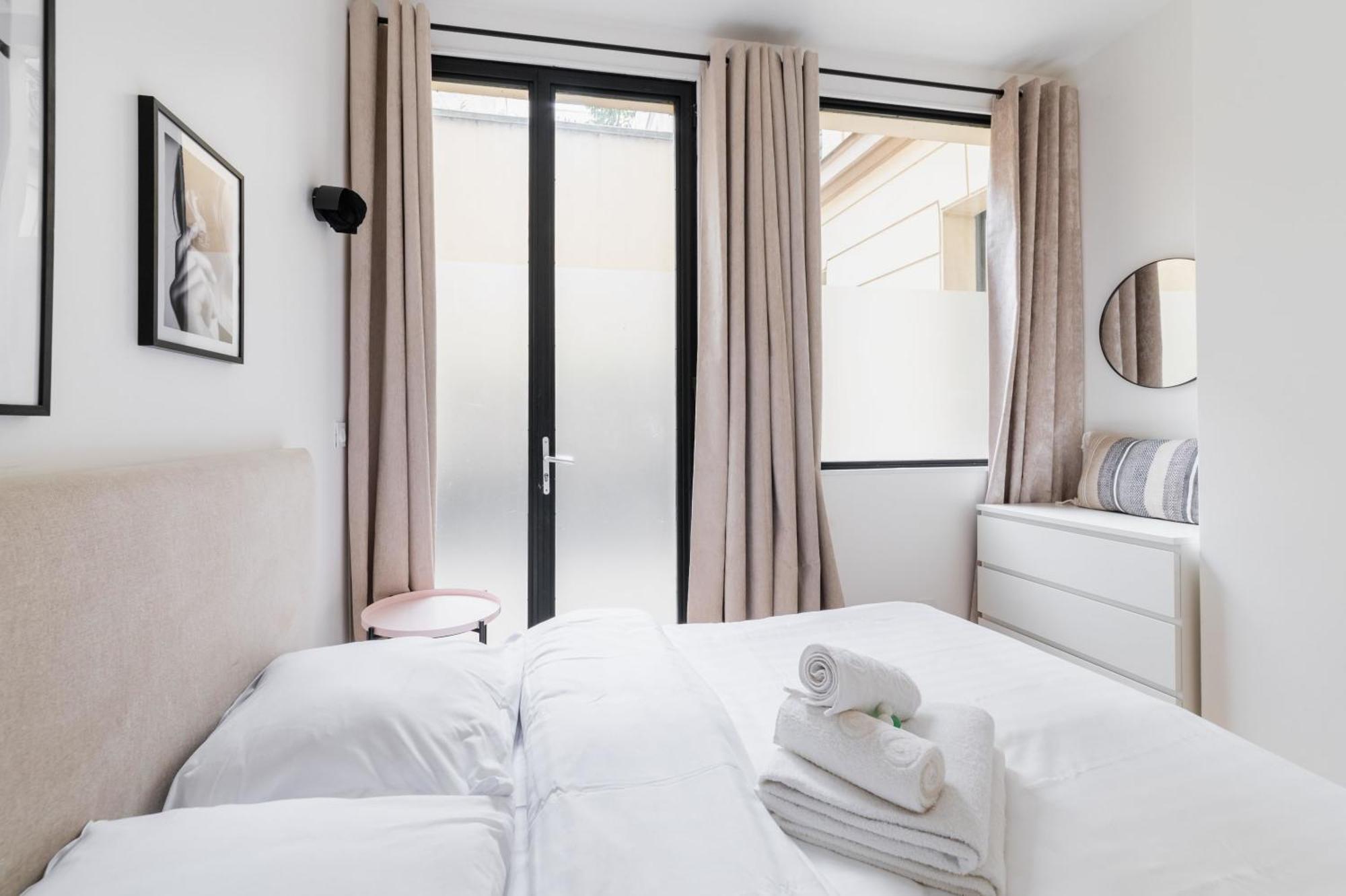 Appartement Luxueux Avec Salle De Bains De Reve 6P Paris Exterior foto